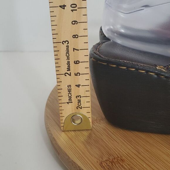 Born Brown Pebbled Leather Cross Strap Wedge Heel Sandals Buckle Size 7 W81086 - Picture 11 of 11